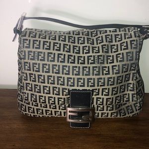 Fendi Shoulder bag❌SOLD❌